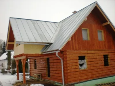 Pozinkovaná falcovaná střecha v Dolánkách (2010)