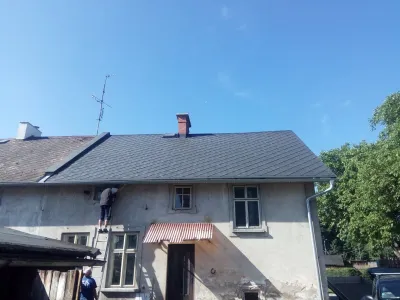 Falcovaná střecha s vikýřem