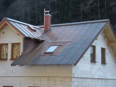 Měděná střecha rodinného domu v Peci pod Sněžkou (2009)