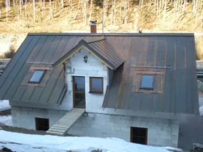 Měděná střecha rodinného domu v Peci pod Sněžkou (2009)
