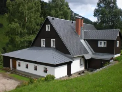 Výměna krytiny za šablony Capaco ve Velké Úpě (2009)