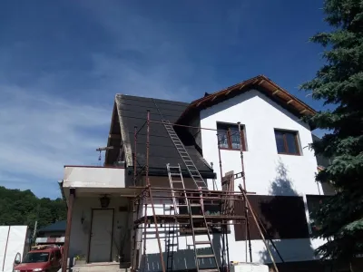 Prefalz Stucco s hliníkovými žlaby