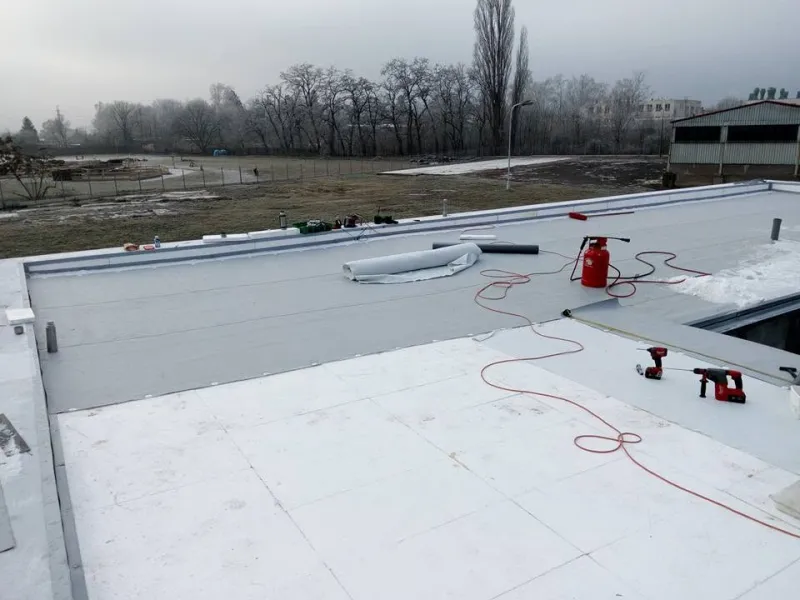 Hydroizolace ploché střechy provozního objektu