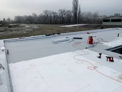 Hydroizolace ploché střechy provozního objektu