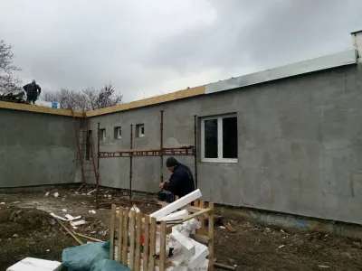 Nová střecha přístavby
