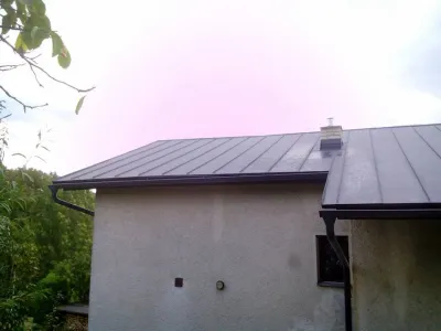 Falcovaná střecha rodinného domu